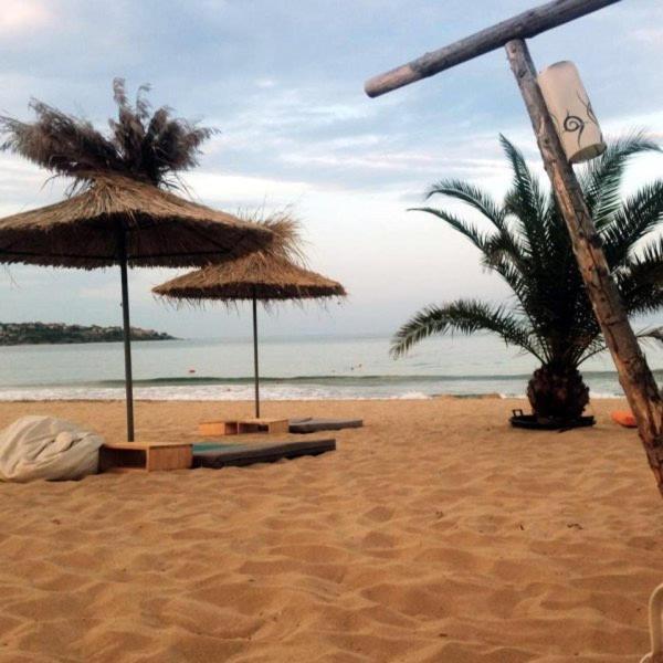 Гардън Бийч - Недялкови Sozopol Bagian luar foto