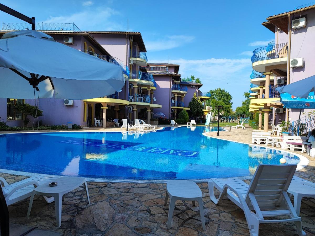Гардън Бийч - Недялкови Sozopol Bagian luar foto